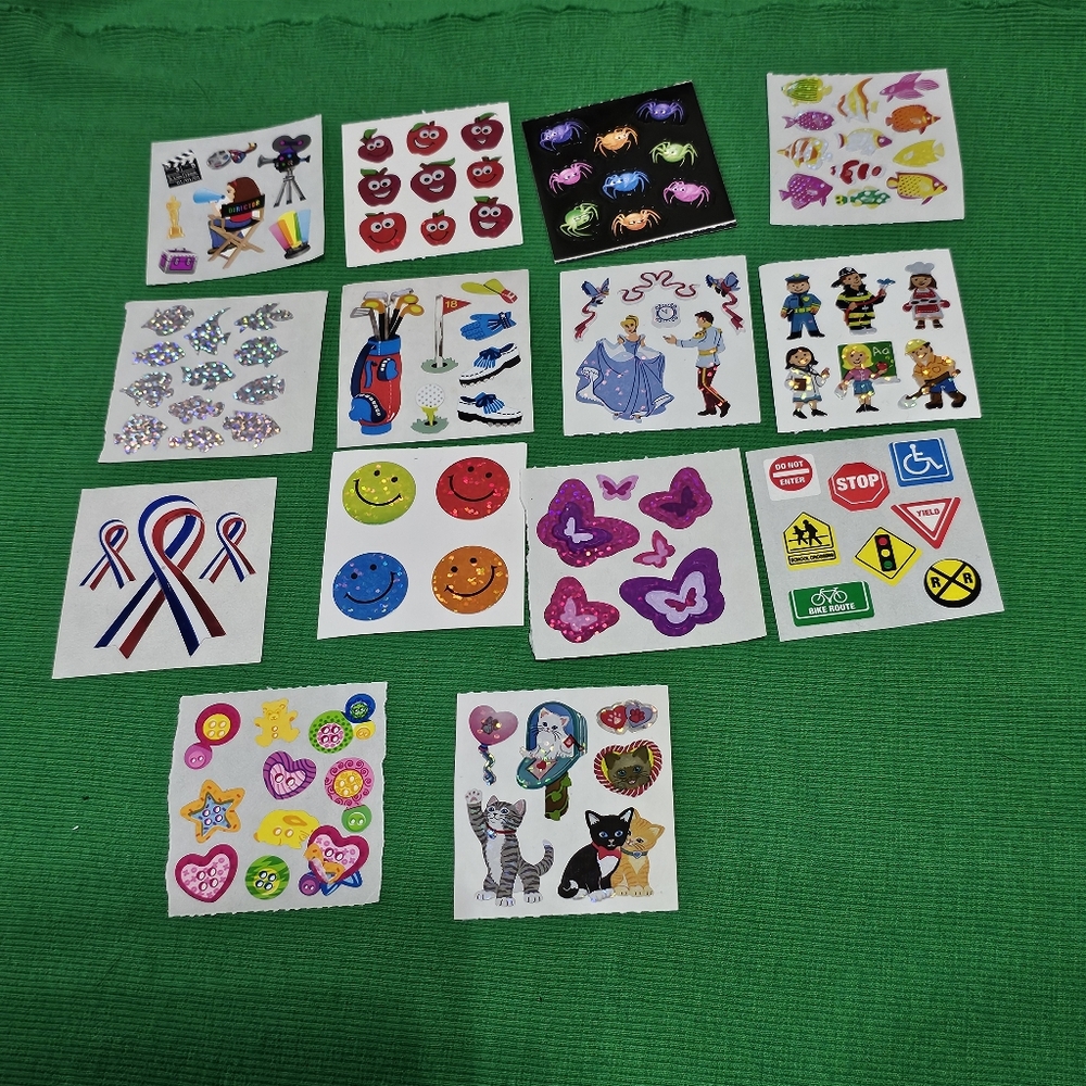 SL 9:  Sandylion Sticker Lot - 14 Modules - Mixed Themes